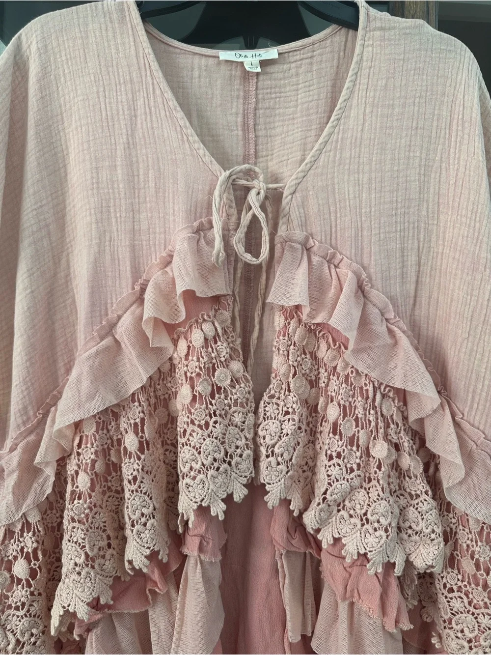 POL Dusty Blush Ruffle Tiered V-Neck Tunic - Picture 3 of 7